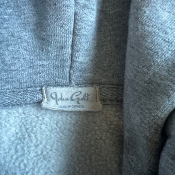 Brandy Melville Zip Up - Picture 3 of 3